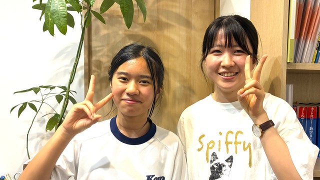 中学生と講師