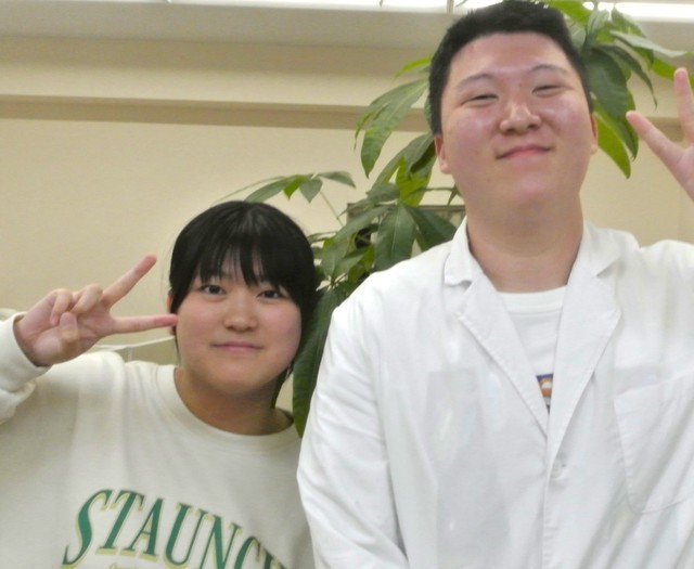 中学生と担当講師
